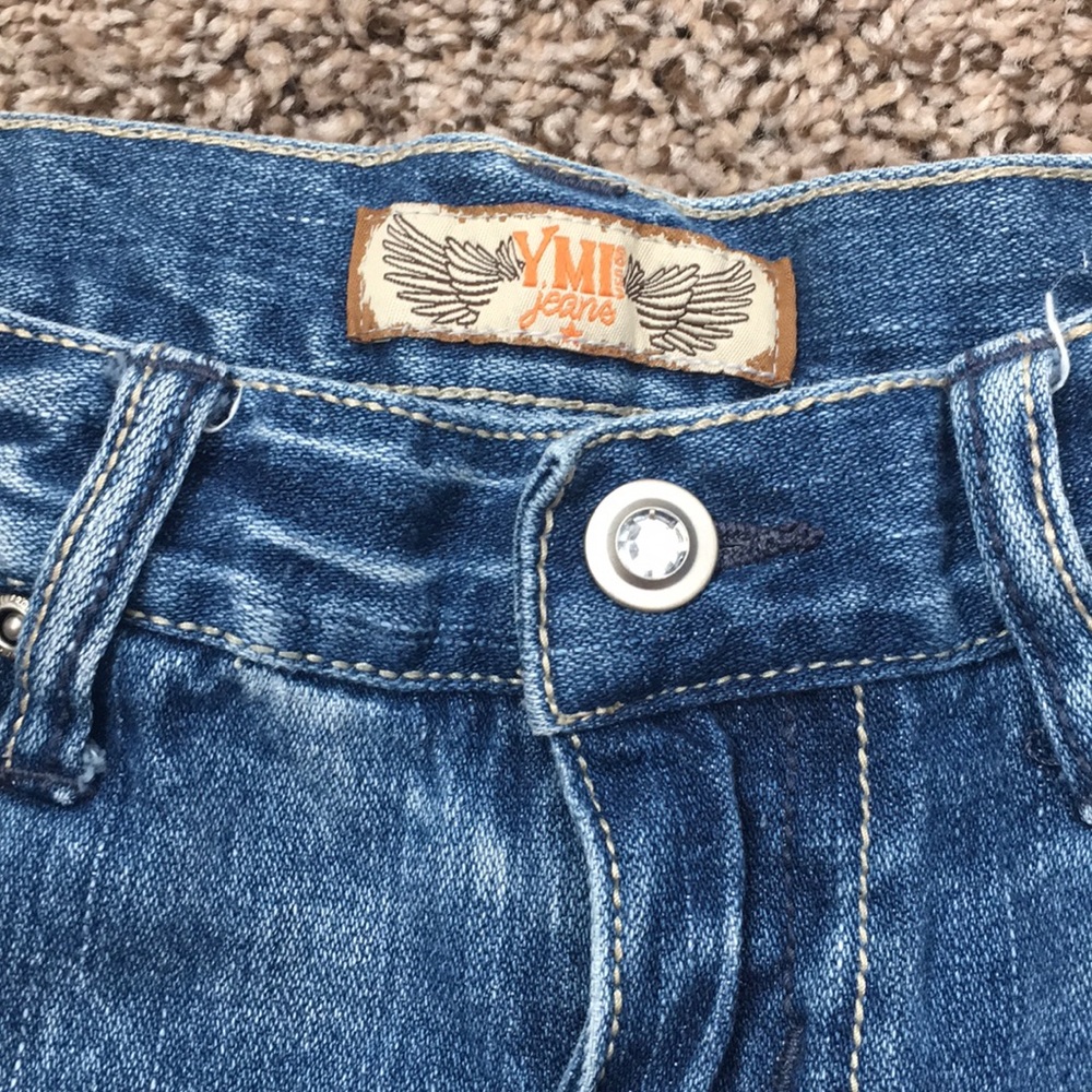 Short - Picture 4 of 4